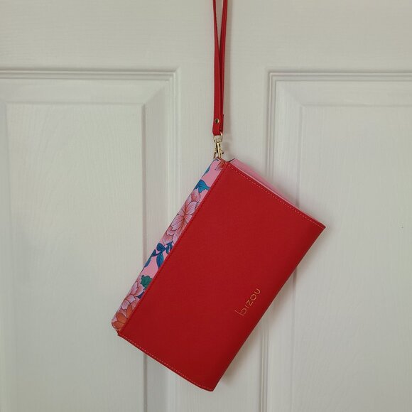 Travel organizer - Picture 2 of 3